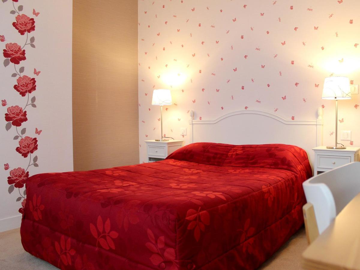 Hotel Les Aubépines Illiers-Combray Extérieur photo