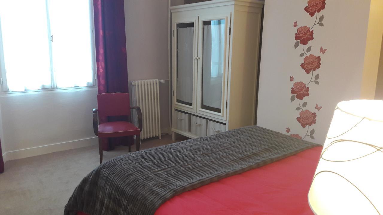 Hotel Les Aubépines Illiers-Combray Extérieur photo
