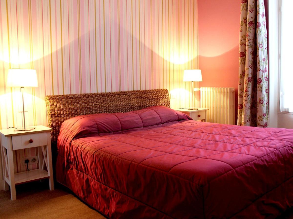 Hotel Les Aubépines Illiers-Combray Extérieur photo