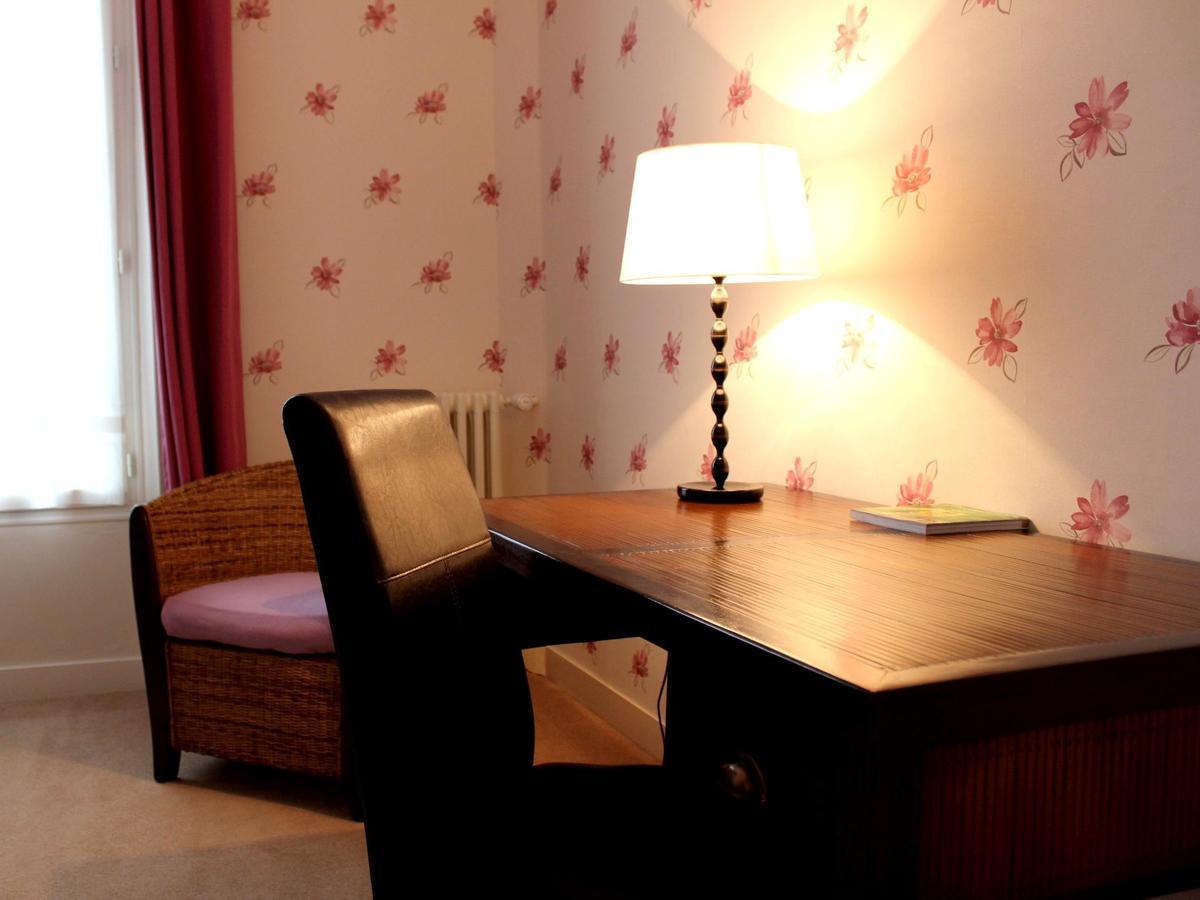 Hotel Les Aubépines Illiers-Combray Extérieur photo
